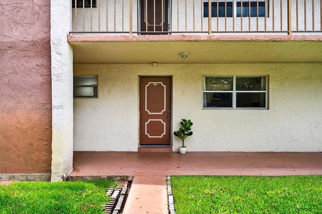 7000 Nova Dr 105E, Davie, FL 33317