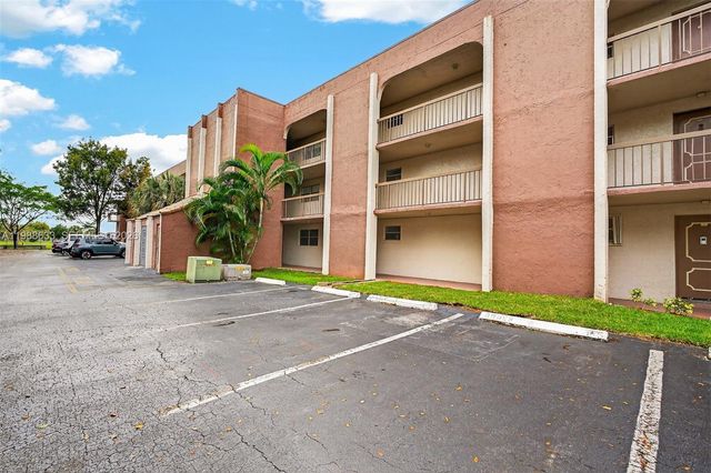 7000 Nova Dr 105E, Davie, FL 33317