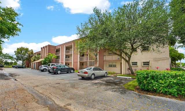 7000 Nova Dr 105E, Davie, FL 33317