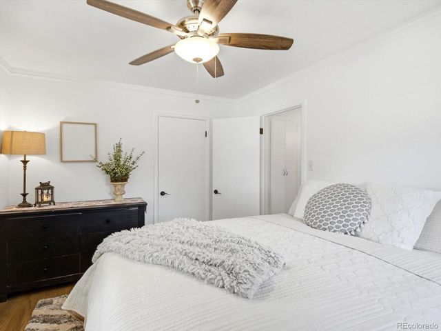 2888 S Zurich Ct, Denver, CO 80236