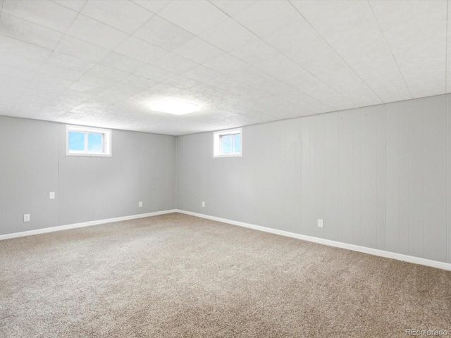 2888 S Zurich Ct, Denver, CO 80236