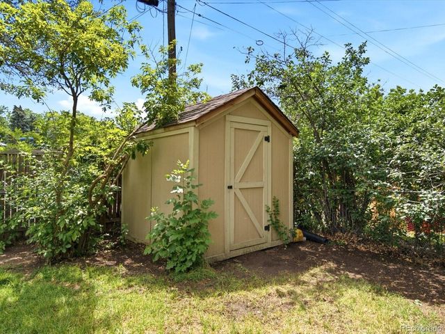 2888 S Zurich Ct, Denver, CO 80236