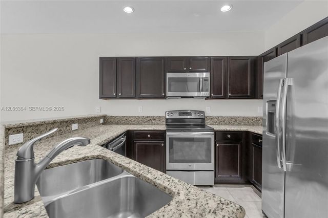 11738 SW 238th St, Homestead, FL 33032