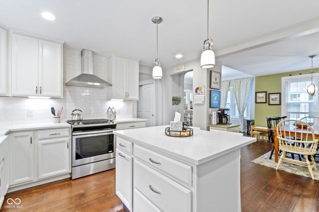 4506 Washington Boulevard, Indianapolis, IN 46205