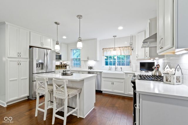 4506 Washington Boulevard, Indianapolis, IN 46205