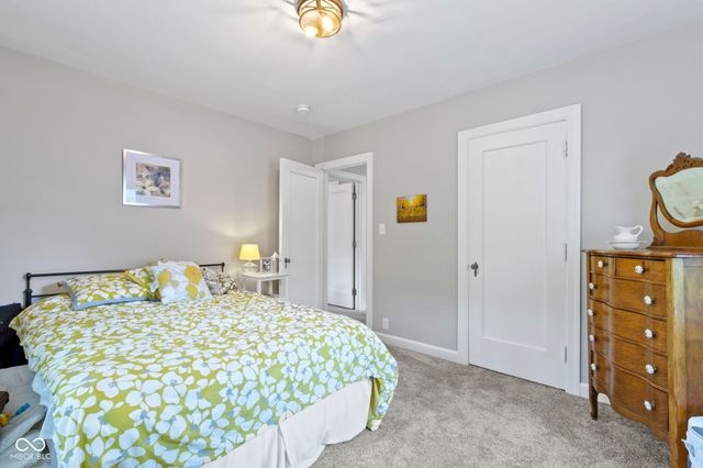 4506 Washington Boulevard, Indianapolis, IN 46205