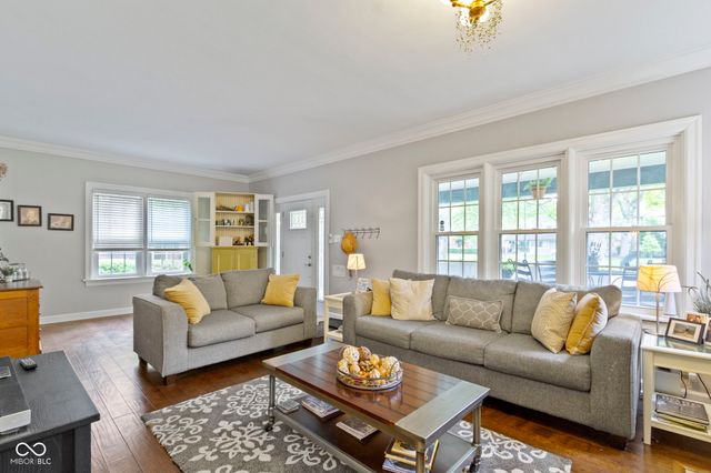 4506 Washington Boulevard, Indianapolis, IN 46205