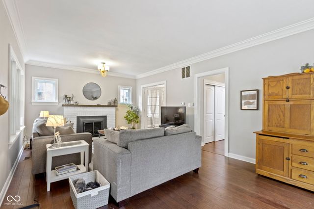 4506 Washington Boulevard, Indianapolis, IN 46205