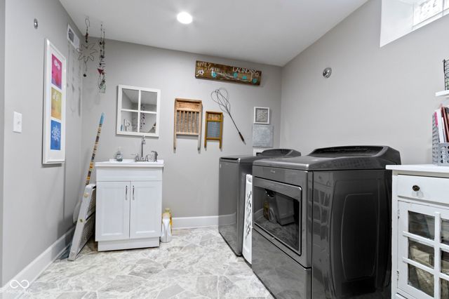 4506 Washington Boulevard, Indianapolis, IN 46205