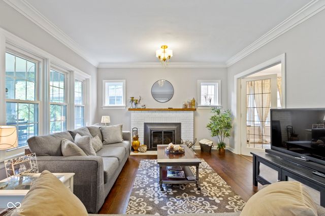 4506 Washington Boulevard, Indianapolis, IN 46205