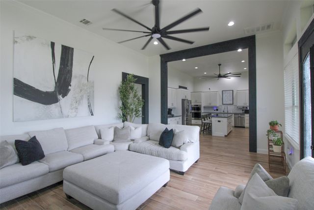 3270 Katy Kourt E, Midlothian, TX 76065