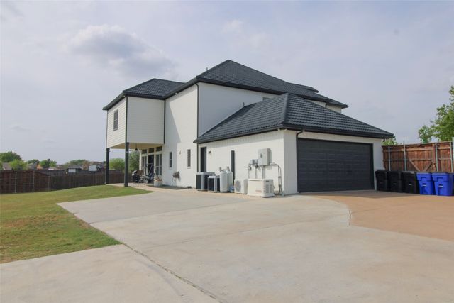 3270 Katy Kourt E, Midlothian, TX 76065