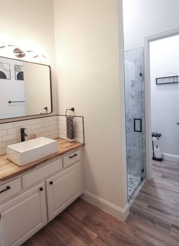 3270 Katy Kourt E, Midlothian, TX 76065