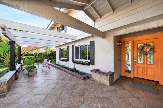 6011 Sun View Road, Yorba Linda, CA 92886