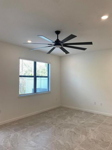 271 SW Sally Way, Stuart, FL 34997