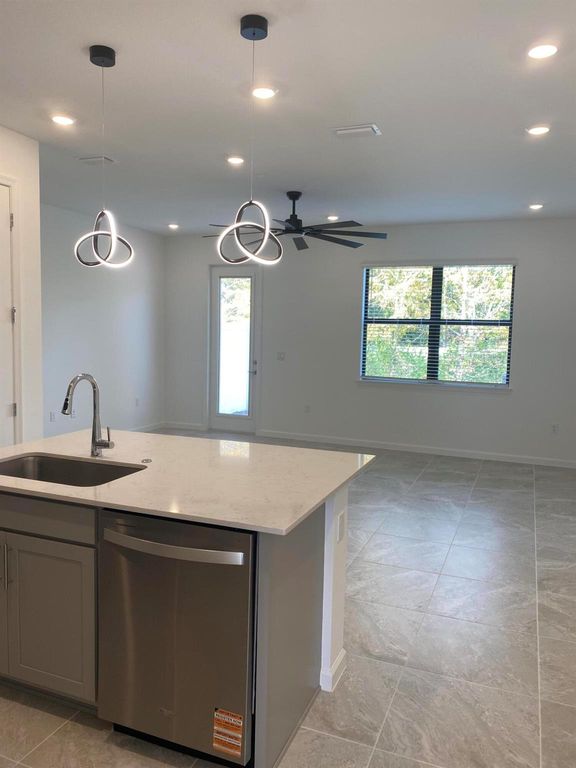 271 SW Sally Way, Stuart, FL 34997