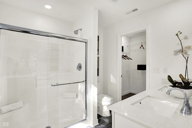 7441 Marin Parkway, Cumberland, IN 46229