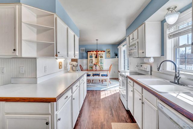 12833 Sullivan Road, Emmett Township, MI 48022