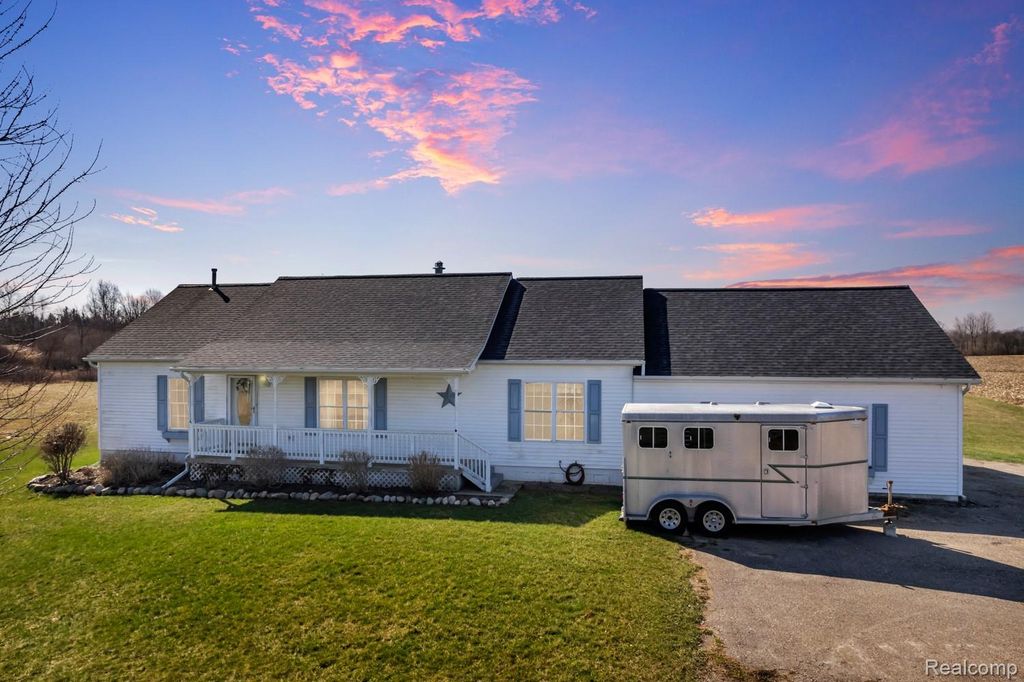 12833 Sullivan Road, Emmett Township, MI 48022