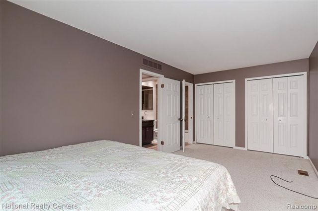 24713 Greater Mack Avenue, Saint Clair Shores, MI 48080