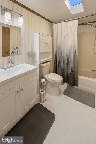 21 LOFT MOUNTAIN DR, Sicklerville, NJ 08081