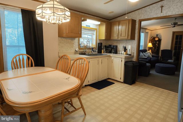 21 LOFT MOUNTAIN DR, Sicklerville, NJ 08081