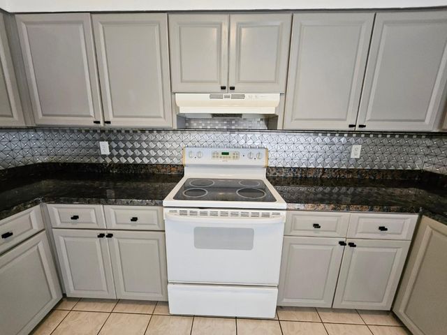 8047 NW 8th Street 8047, Fort Lauderdale, FL 33324