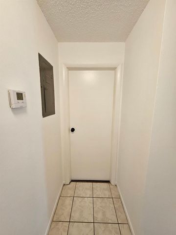 8047 NW 8th Street 8047, Fort Lauderdale, FL 33324