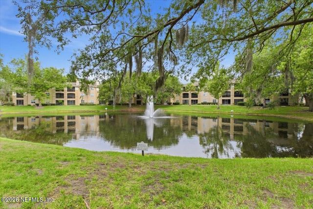 5 ARBOR CLUB Drive 103, Ponte Vedra Beach, FL 32082