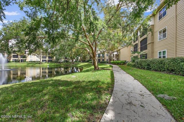 5 ARBOR CLUB Drive 103, Ponte Vedra Beach, FL 32082