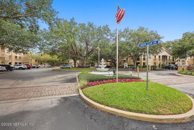 5 ARBOR CLUB Drive 103, Ponte Vedra Beach, FL 32082