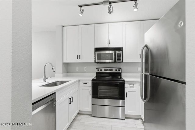 5 ARBOR CLUB Drive 103, Ponte Vedra Beach, FL 32082