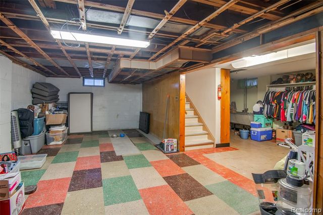 21858 Pleasant Avenue, Eastpointe, MI 48021