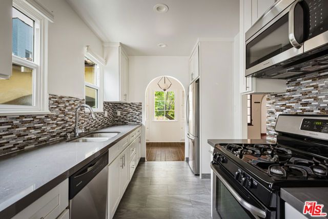 844 S Curson Avenue, Los Angeles, CA 90036