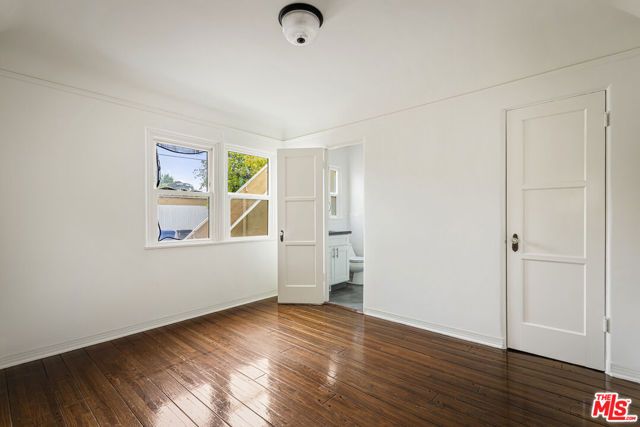 844 S Curson Avenue, Los Angeles, CA 90036