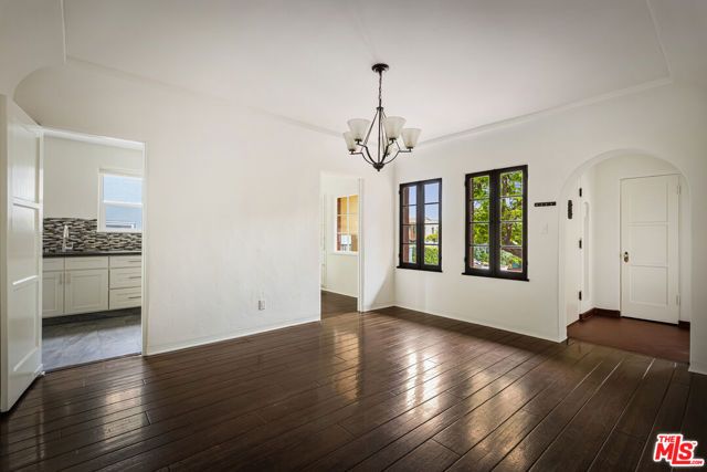 844 S Curson Avenue, Los Angeles, CA 90036
