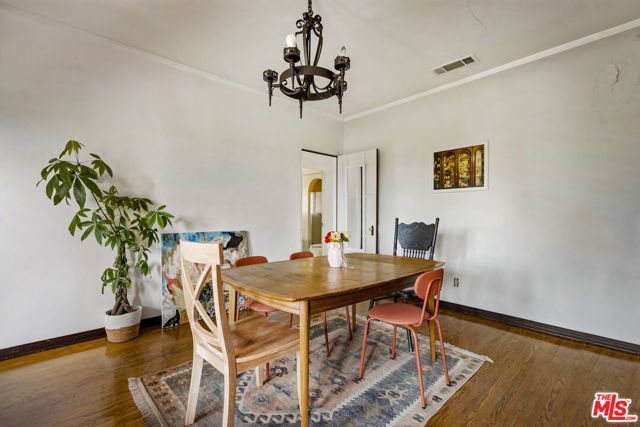 844 S Curson Avenue, Los Angeles, CA 90036