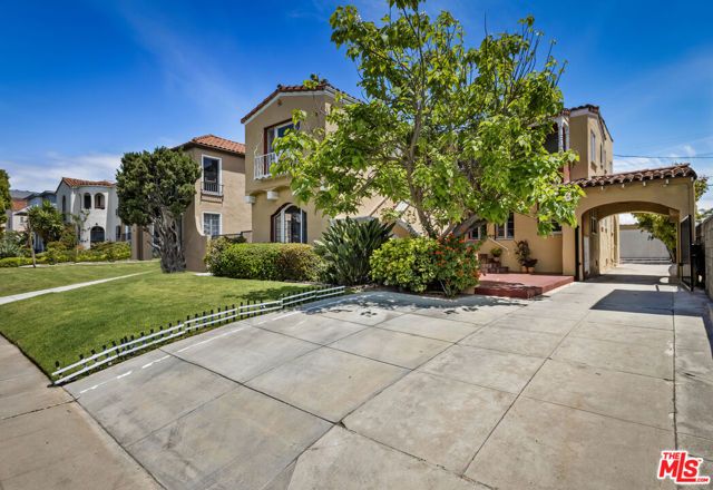 844 S Curson Avenue, Los Angeles, CA 90036