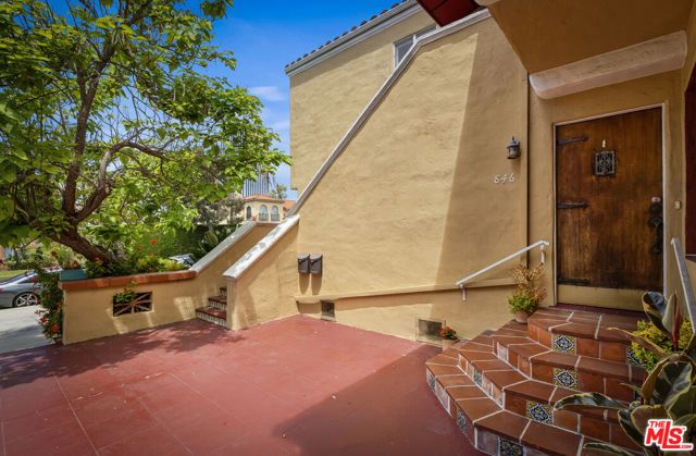 844 S Curson Avenue, Los Angeles, CA 90036