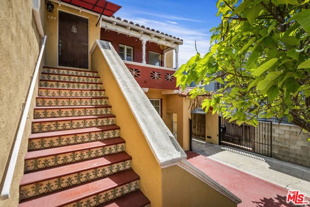 844 S Curson Avenue, Los Angeles, CA 90036