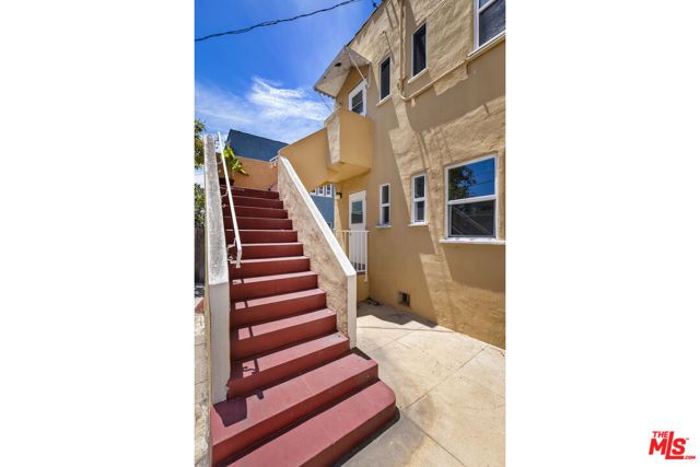 844 S Curson Avenue, Los Angeles, CA 90036