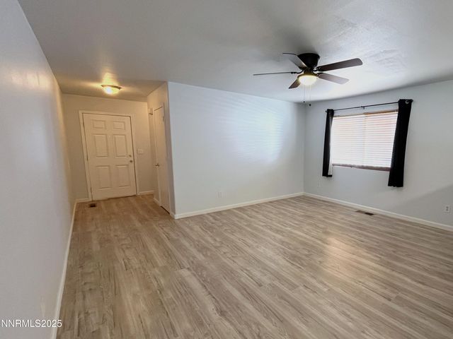 7462 Findhorn Drive, Reno, NV 89506