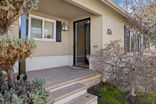 418 Gerard Dr, Lodi, CA 95242