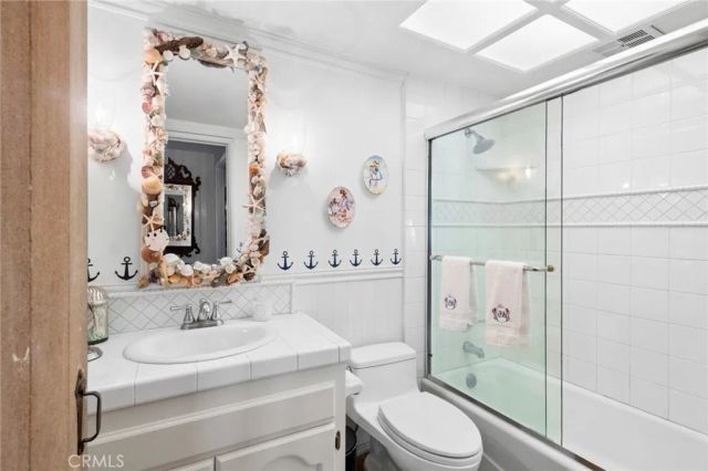 323 E Bay Front, Newport Beach, CA 92662