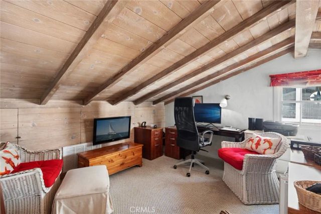 323 E Bay Front, Newport Beach, CA 92662