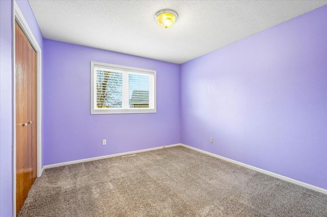 707 Erickson Court, Sauk Rapids, MN 56379