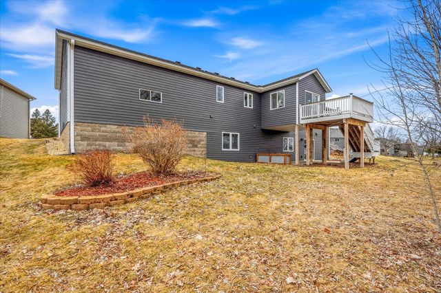 707 Erickson Court, Sauk Rapids, MN 56379