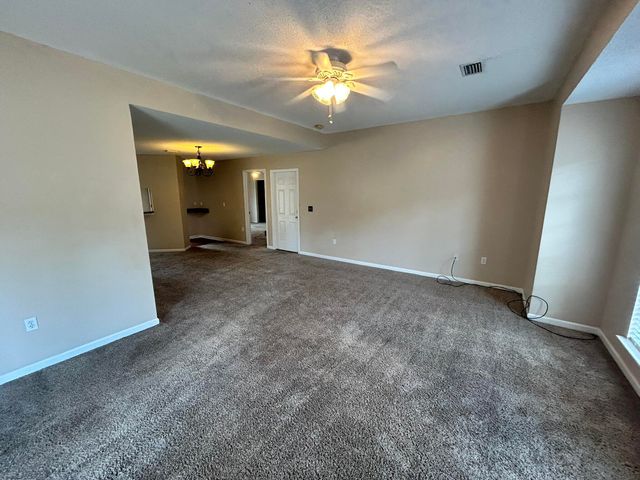 2175 Hagood Loop, Crestview, FL 32536