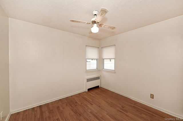 481 Leonard Boulevard, New Hyde Park, NY 11040