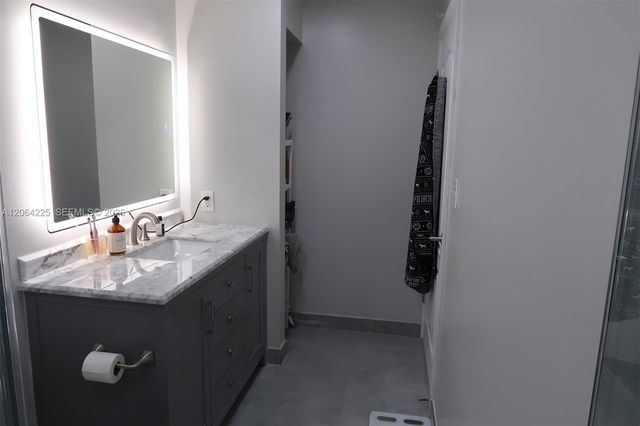 6001 SW 70th Street 311, South Miami, FL 33143